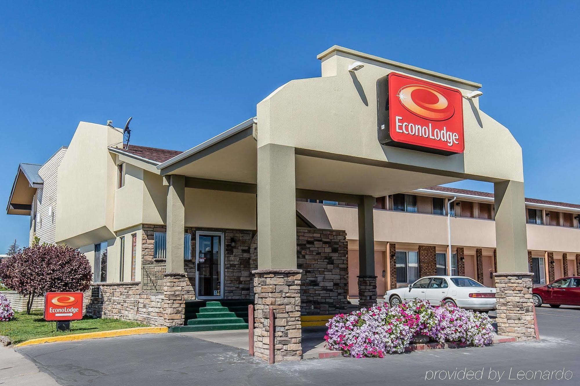 Econo Lodge Downtown Вернал Екстер'єр фото